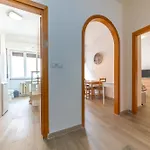 Front Lucio Sestio Апартаменты