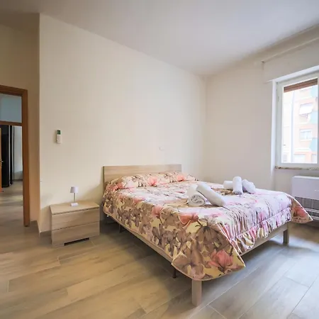 Front Lucio Sestio *